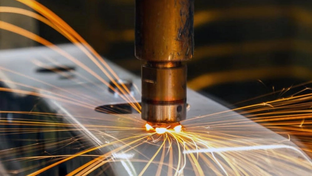 Samadiar Welding, wooden hut construction and electric welding services in Karaj