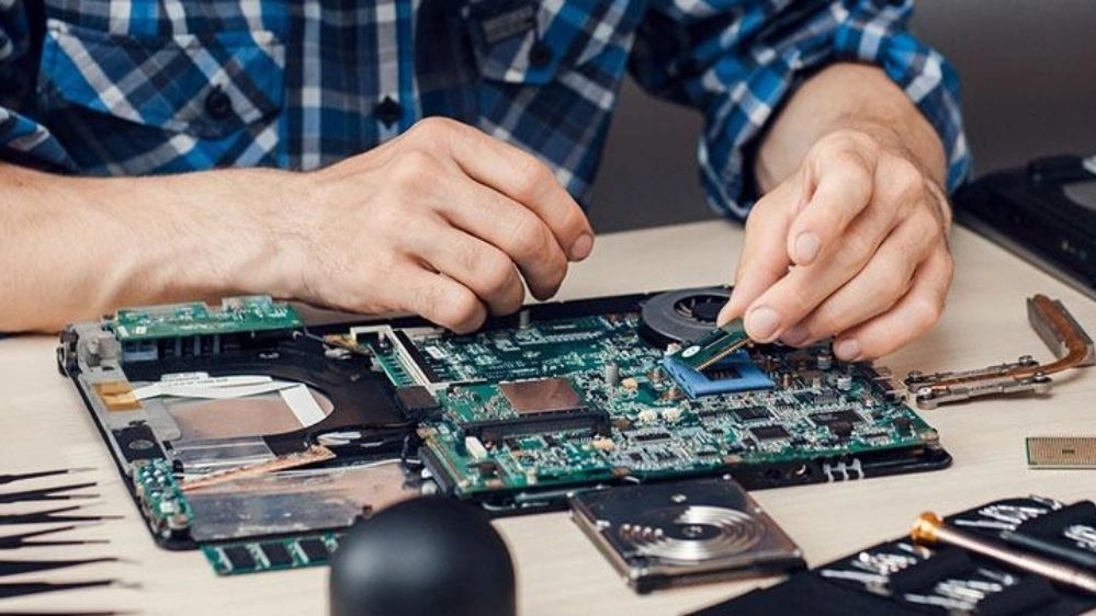 PC repair company, computer and laptop repairs in Parand