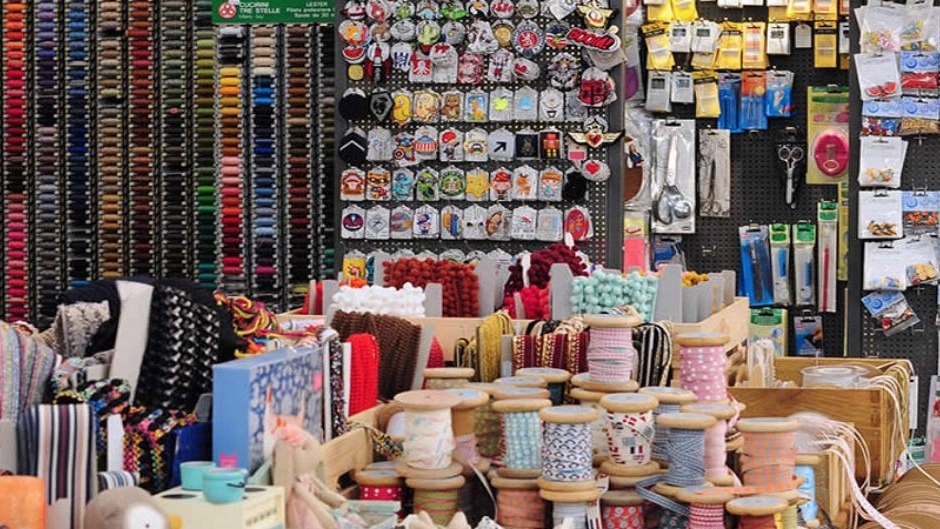 Kharazi Janomeh, selling sewing supplies in Karaj