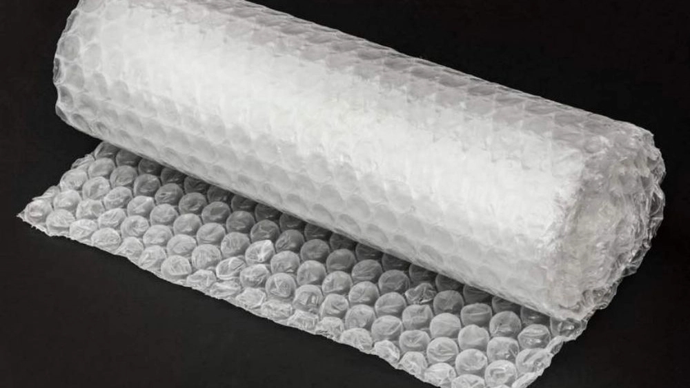 Aria Gostar Sharq, manufacturer of postal cartons and sales of bubble nylon and polyfoam in Mashhad