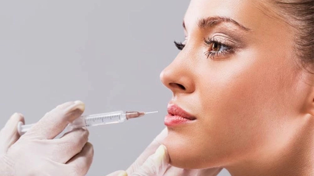 Noya Beauty Clinic, performing filler and laser beauty services in Fuman