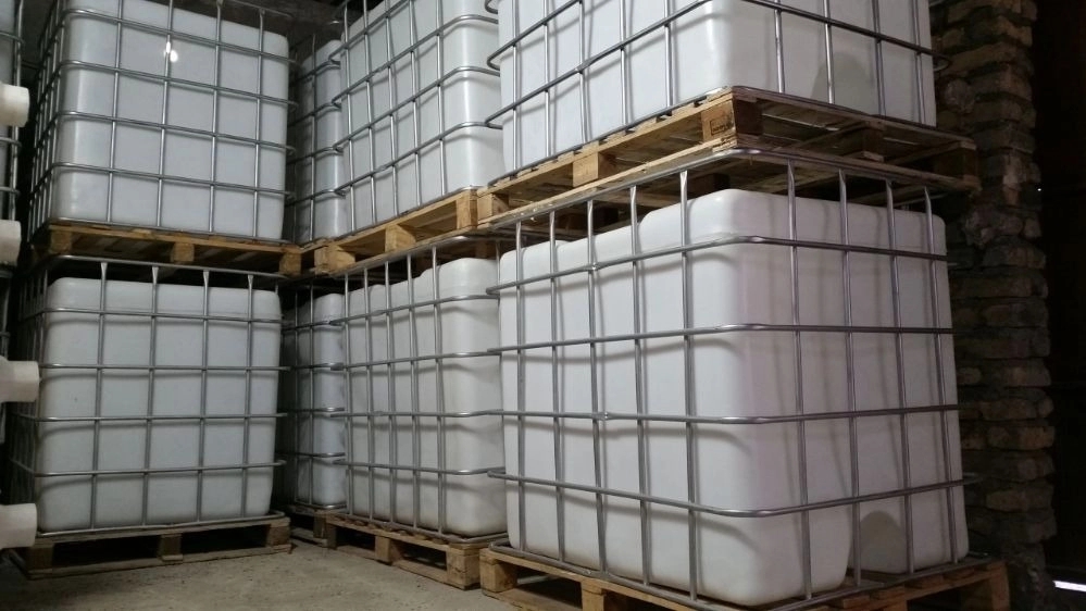 Buying and selling liter IBC tank in Fars with after sales service