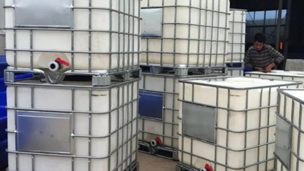 Selling 1000 liter IBC tank in Tehran with the best quality and reasonable price