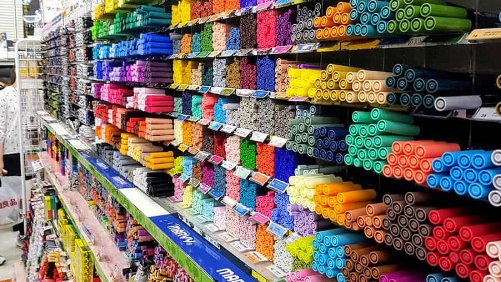 Koroosh stationery store, sales and distribution of all kinds of stationery in Karaj