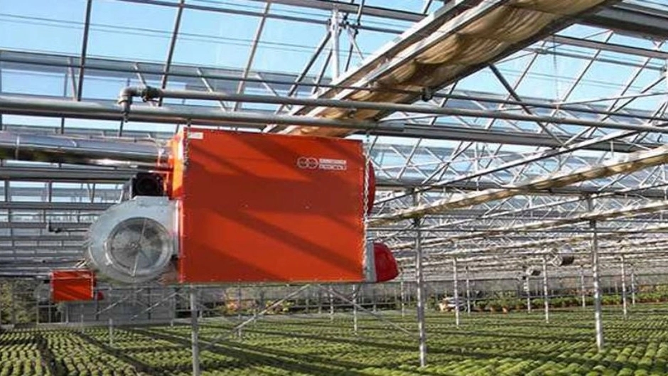 Economical greenhouse heater with Unolite insulation produced in Golshan, Isfahan