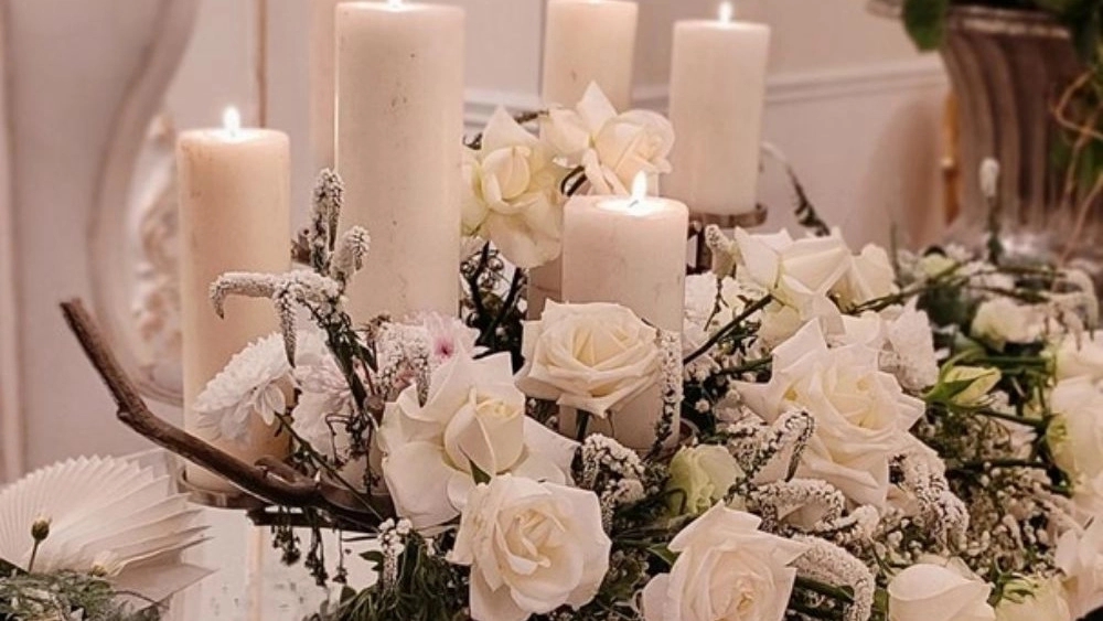 Princess Design services, design and implementation of flower arrangement and balloon arrangement in Sari