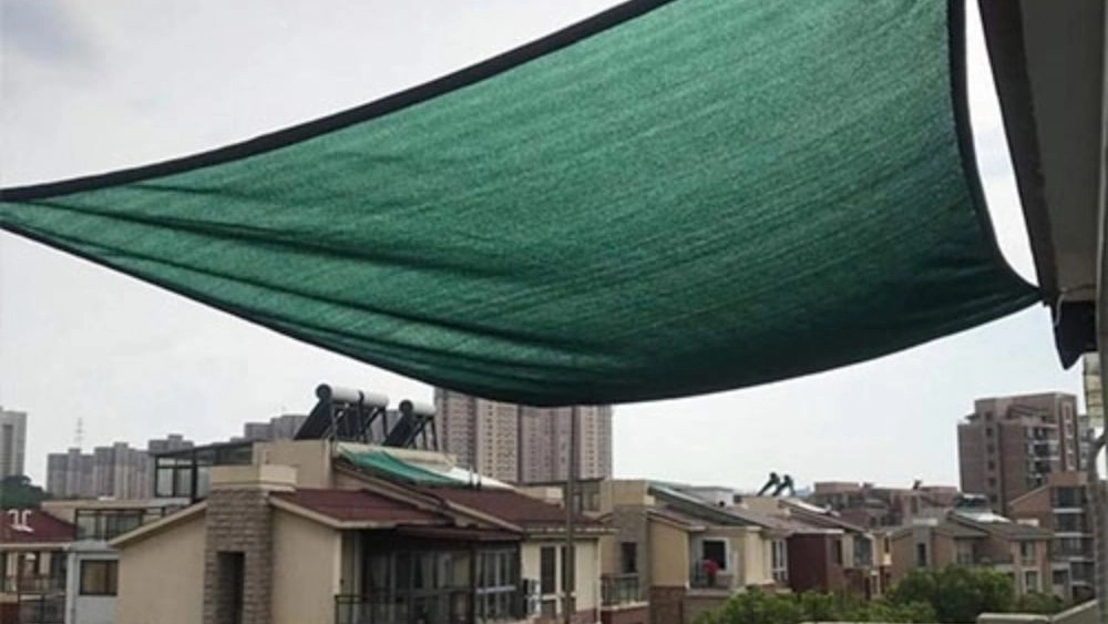 Awning lace production in Babylon
