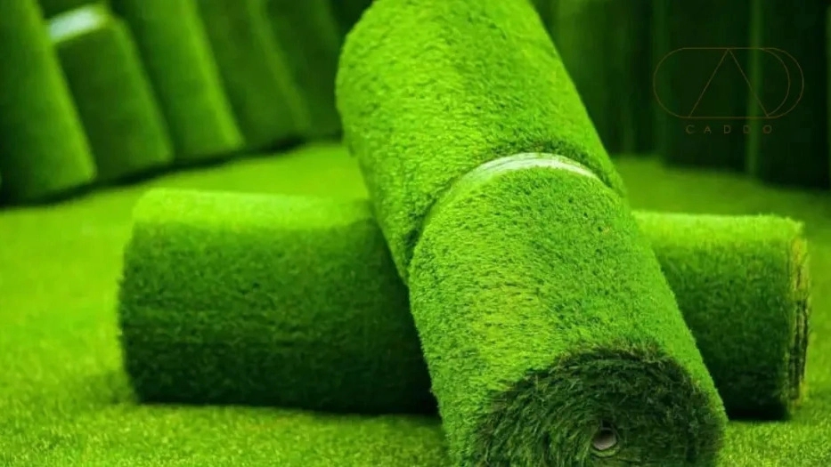 Fara Decor store, selling artificial grass and green wall in Shiraz