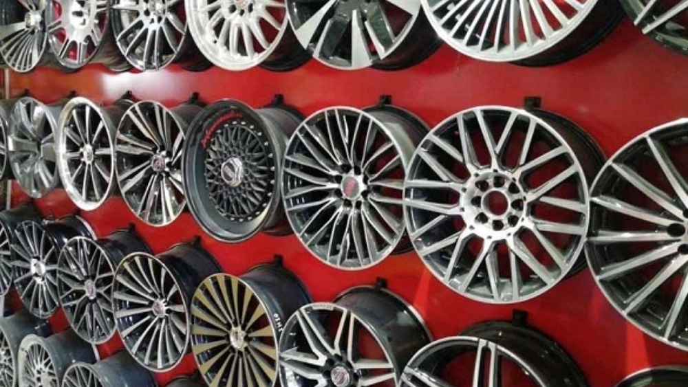 Hibti Ring workshop, car rim bending and turning services in Isfahan