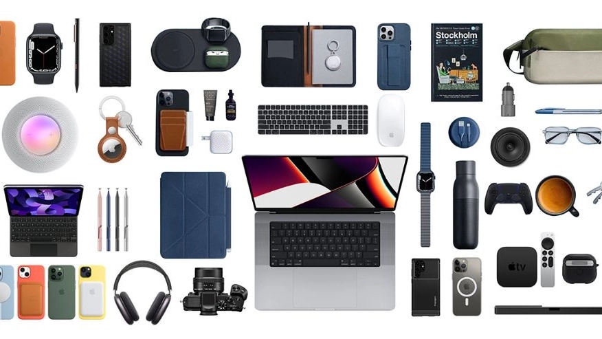 Central cell store, selling mobile accessories in Ilam