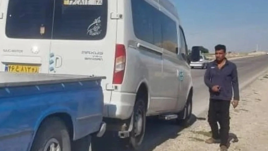 24/7 car assistance on the way to Kaki Abadan