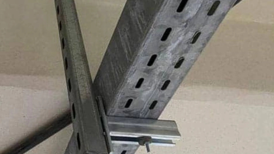 Price of ceiling and wall cable tray base 10 to 60 cm: important points and buying guide
