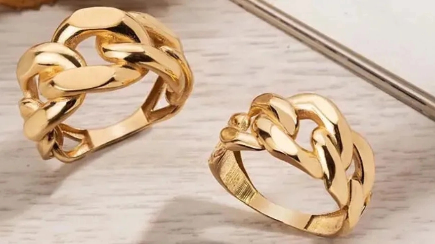 Aso Gallery, selling 18 carat gold in Tehran