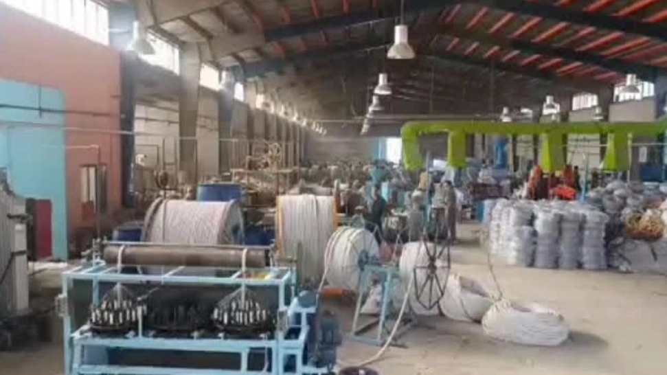 Plastic hose, production and sale of industrial and non-industrial polyethylene pipe in Urmia