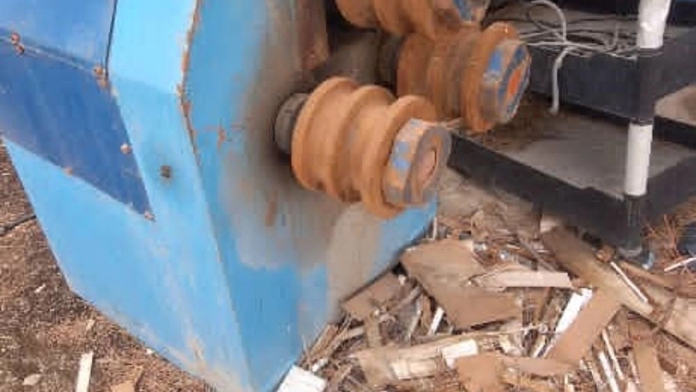 Urgent sale of mechanical pipe and profile rolling machine made in Rabat Karim