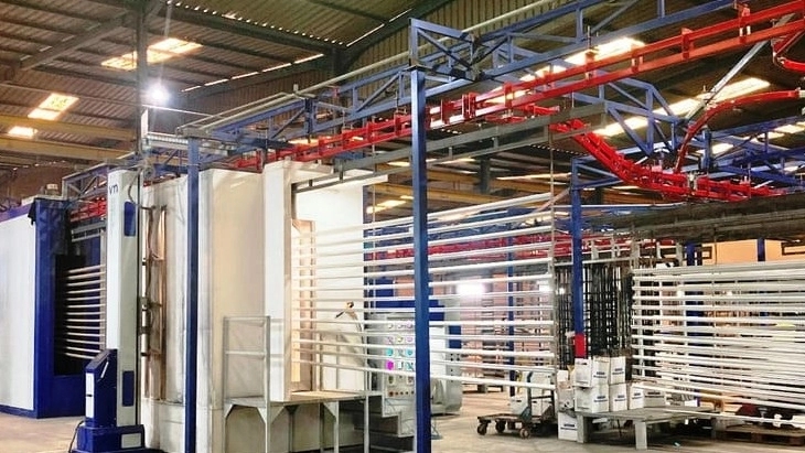 Construction of paint furnace for polyethylene baking furnace in Isfahan