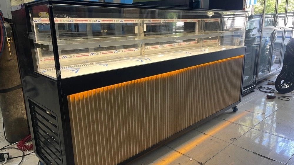 What is a confectionery refrigerator and why is it vital for confectionery?