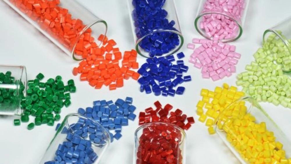 Production and supply of plastic granules in Tehran