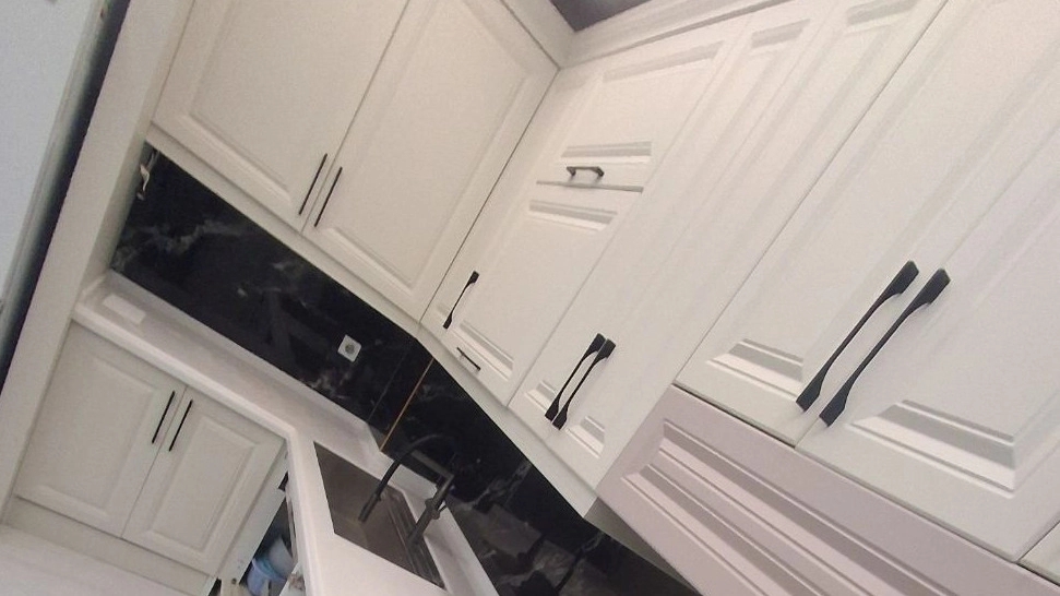 The latest quartz cabinet top models for modern kitchens