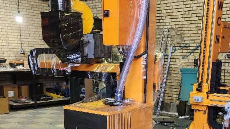 Modern welding and cutting, manufacturing and repair of equipment for 1F and 1F machines in Tehran