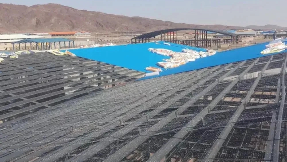 Naseri roof covering, construction and implementation of sloping gable roof and shed in Tehran