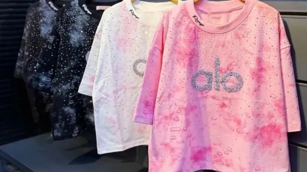 Dandelion store, selling children's clothes from newborn to 15 years old in Borujerd