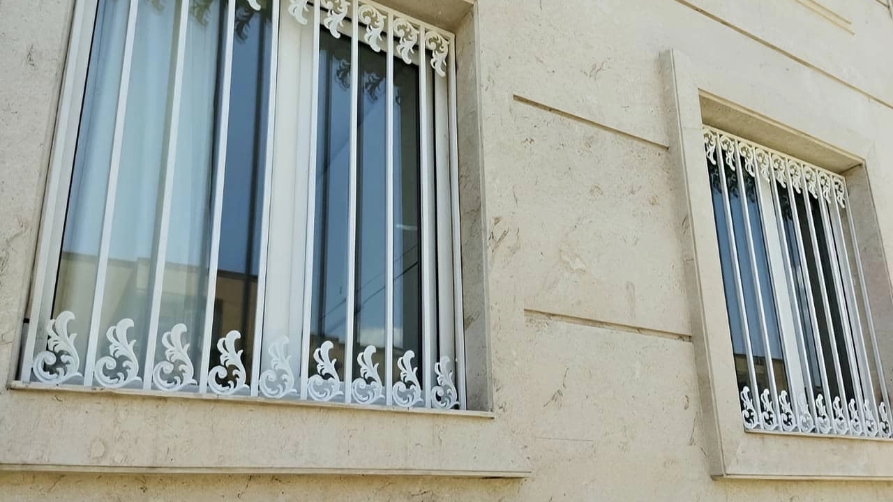 Azimi protection, production and sale of air conditioner window protection and iron fence in Rasht
