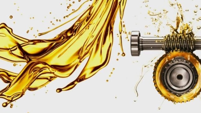 Pishtaz Verna lubricants company, industrial and soluble oil distribution production in Arak