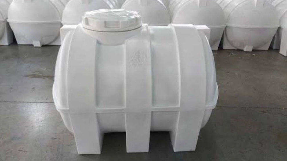 Selling all kinds of water tankers in Yazd