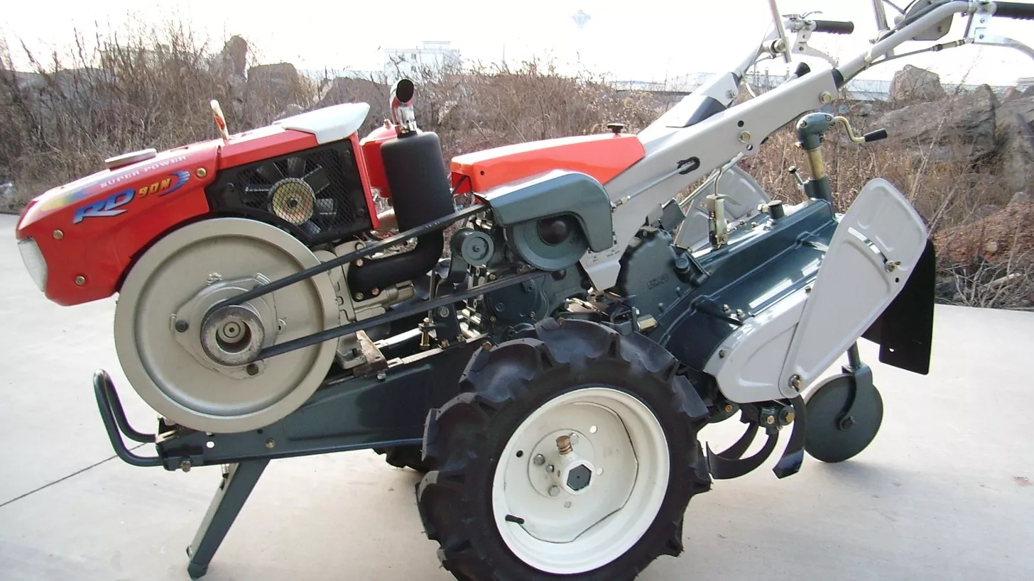 Types of agricultural tillers
