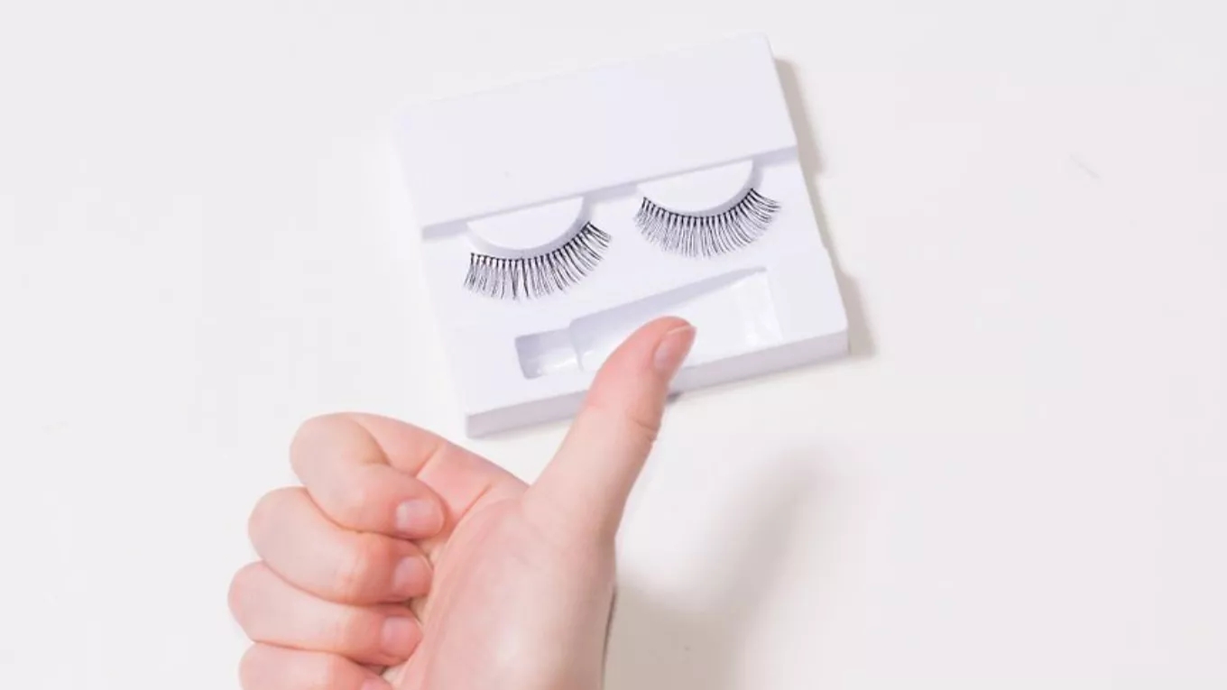 Essential tips when using eyelash extensions