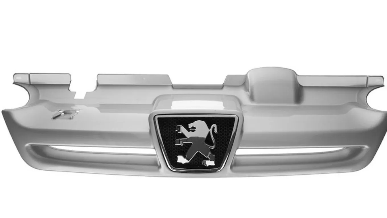Introducing the front window of the car