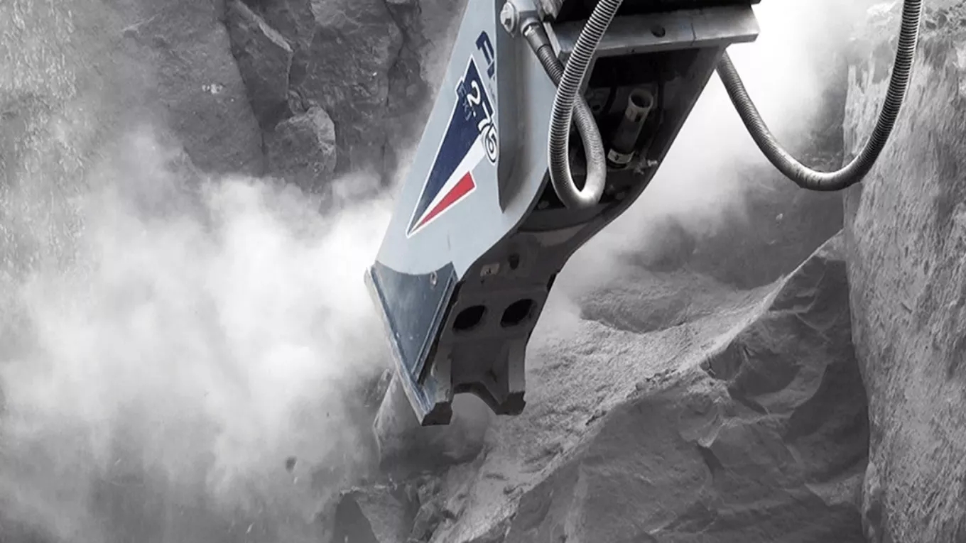 Uses of hydraulic hammer