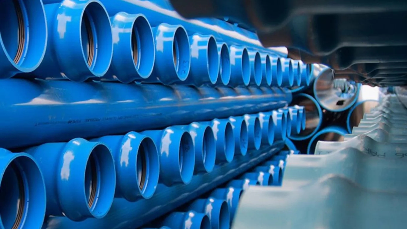 جميع أنواع الأنابيب والتجهيزات في مختلف الصناعات