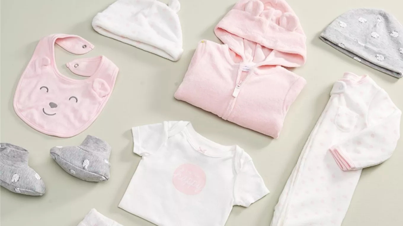 Why are neutral colors the best colors for children's and babies' clothes?