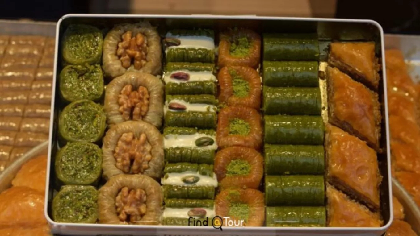 Introducing types of Turkish baklava