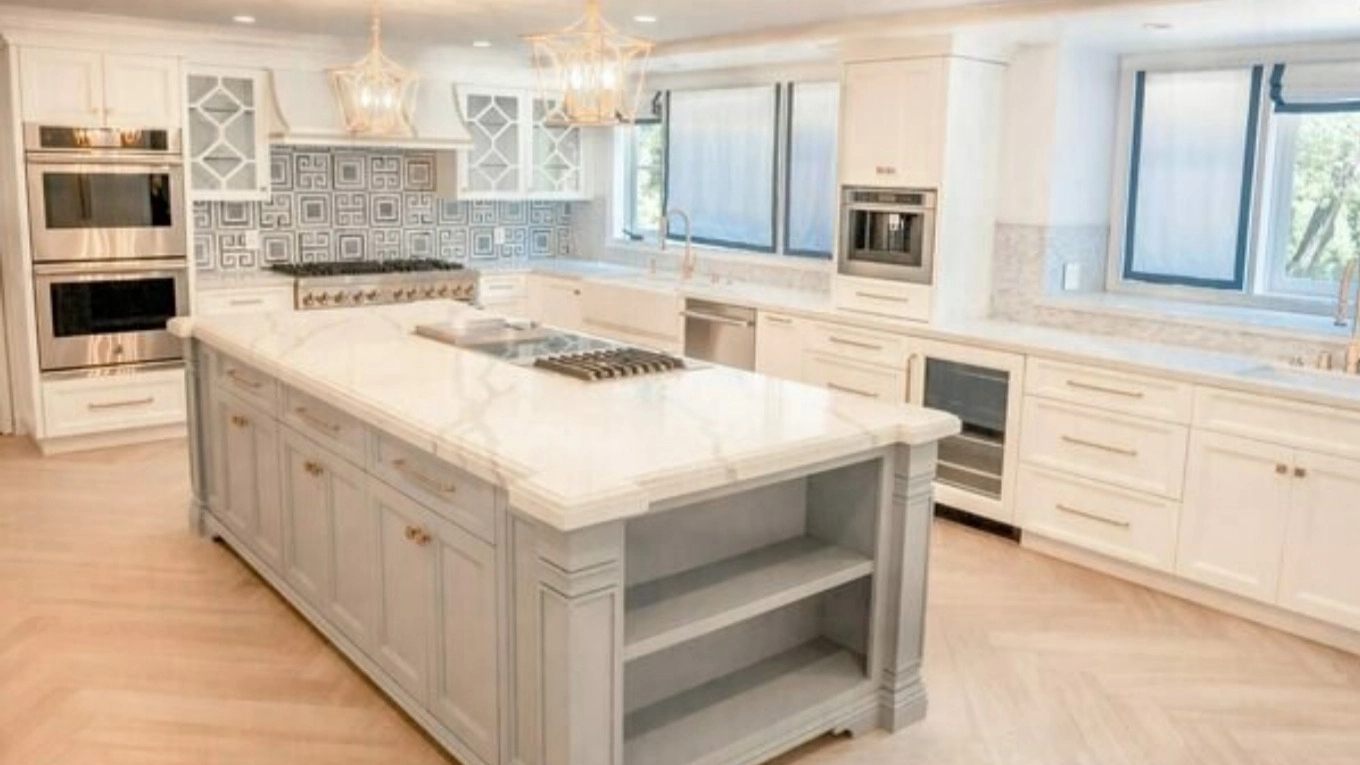 What is an island kitchen?