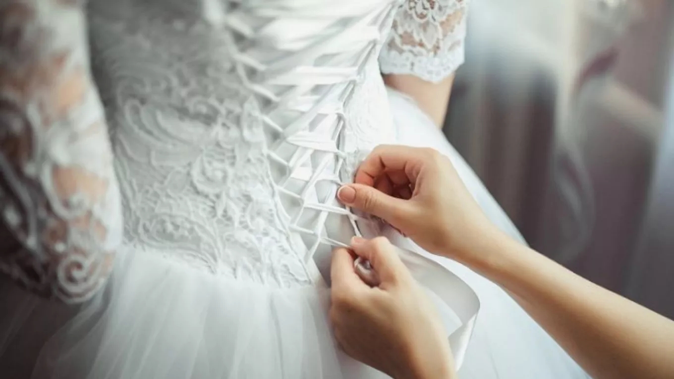Wedding dress selection guide