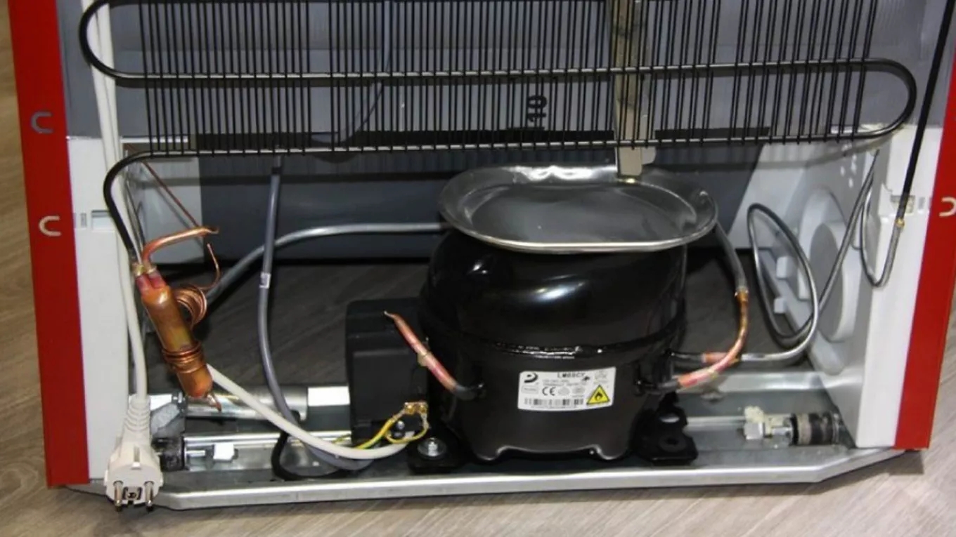 Description of the mechanical components of the refrigerator