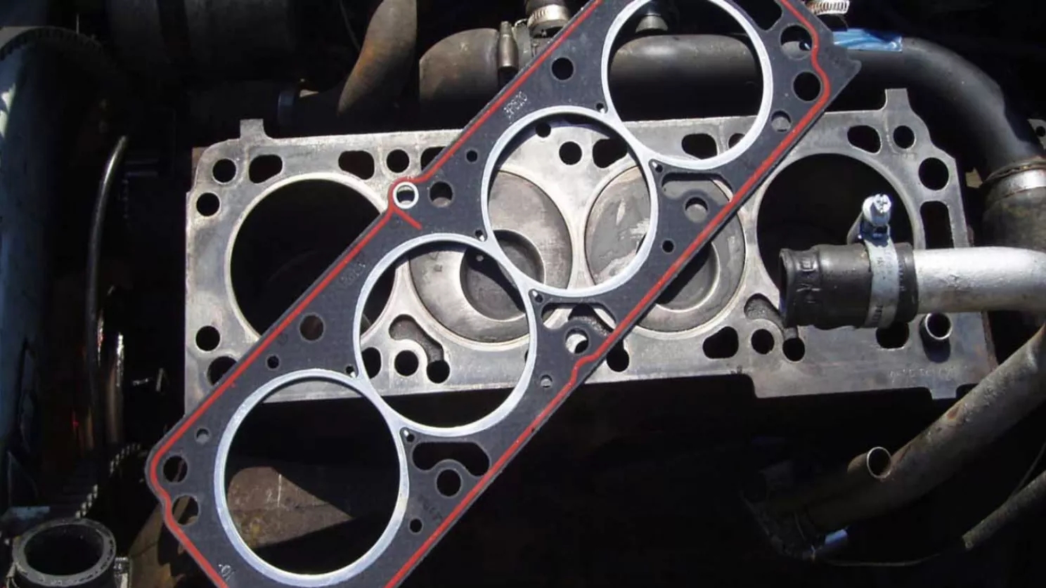 Car cylinder structure and its components