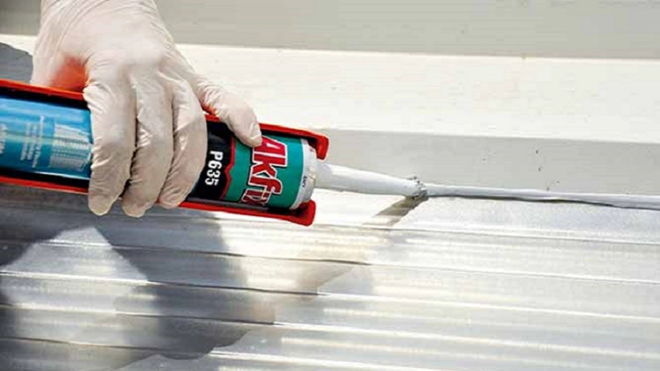 Properties of polyurethane adhesive