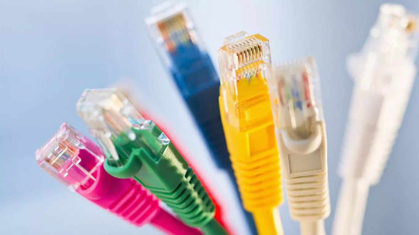 کابل شبکه چیست و چه کاربردی دارد؟