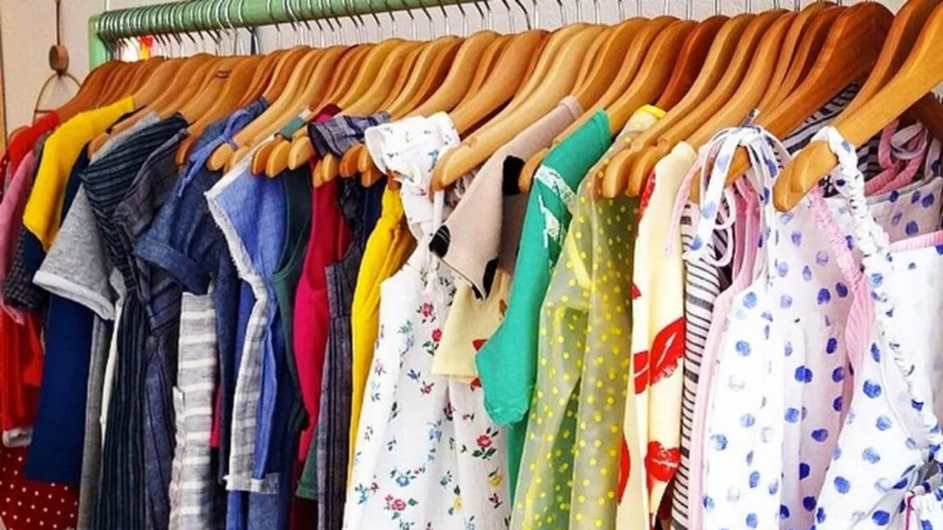 Suitable clothes for thin children