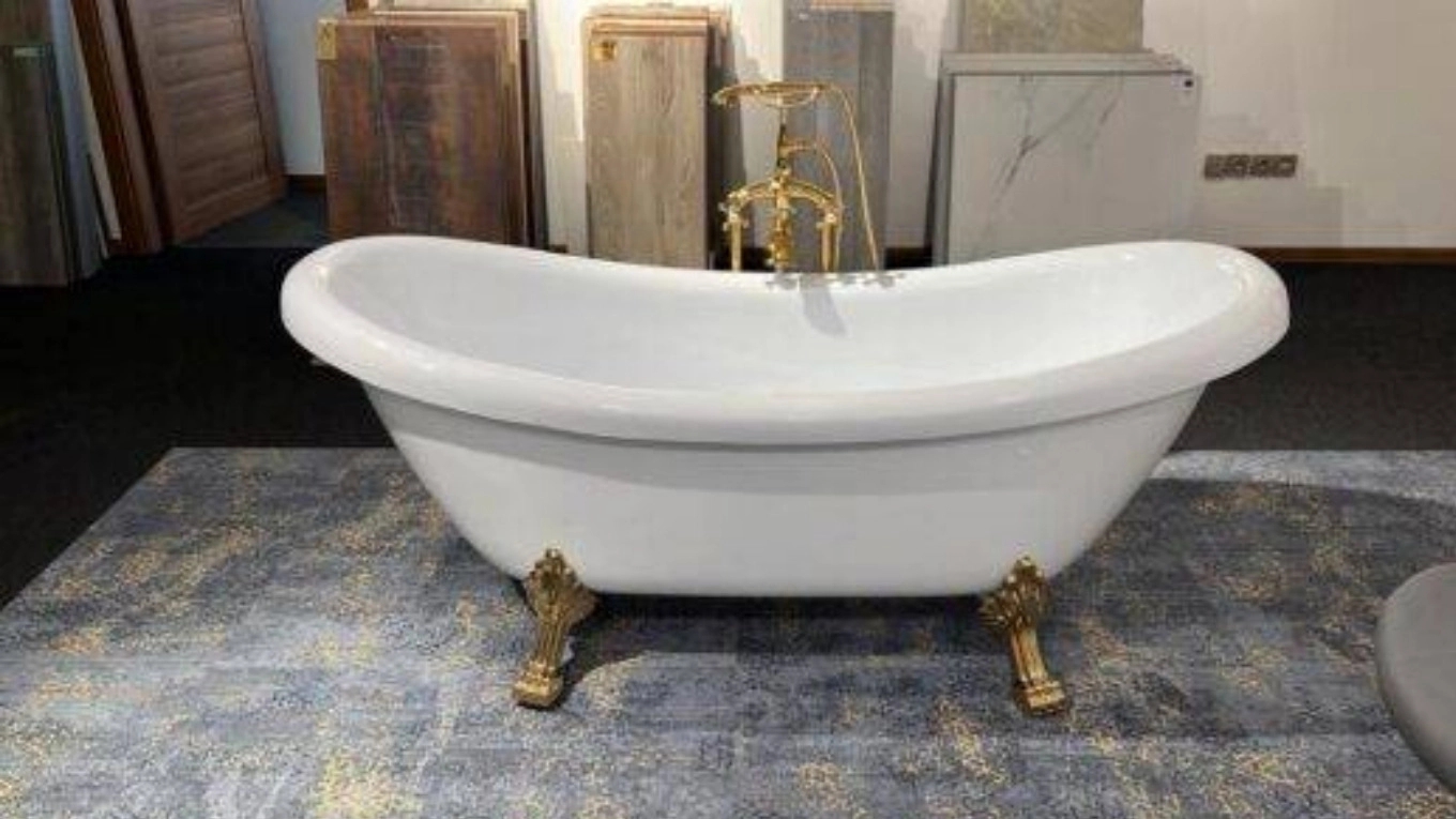 Types of bathtubs
