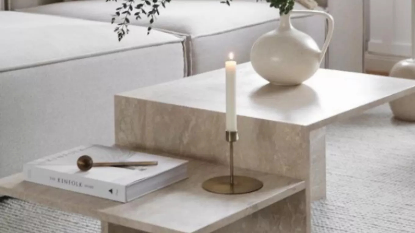 ایده جذاب برای چیدمان و تزئین میز جلو مبلی