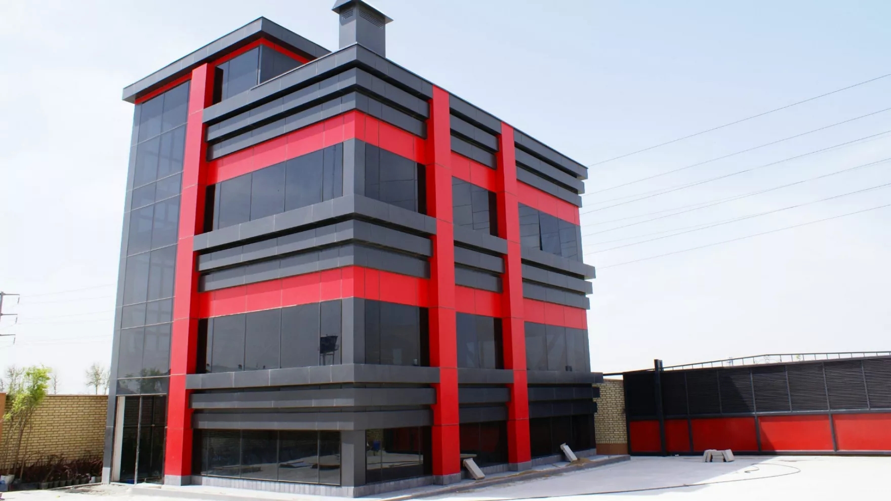 Requirements for design and implementation of composite facade