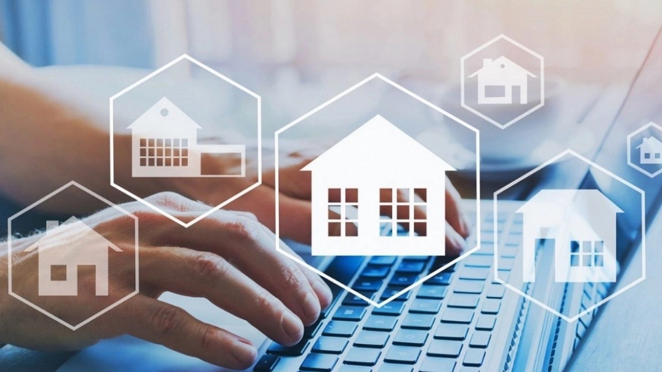 What is real estate website design and what are its features?