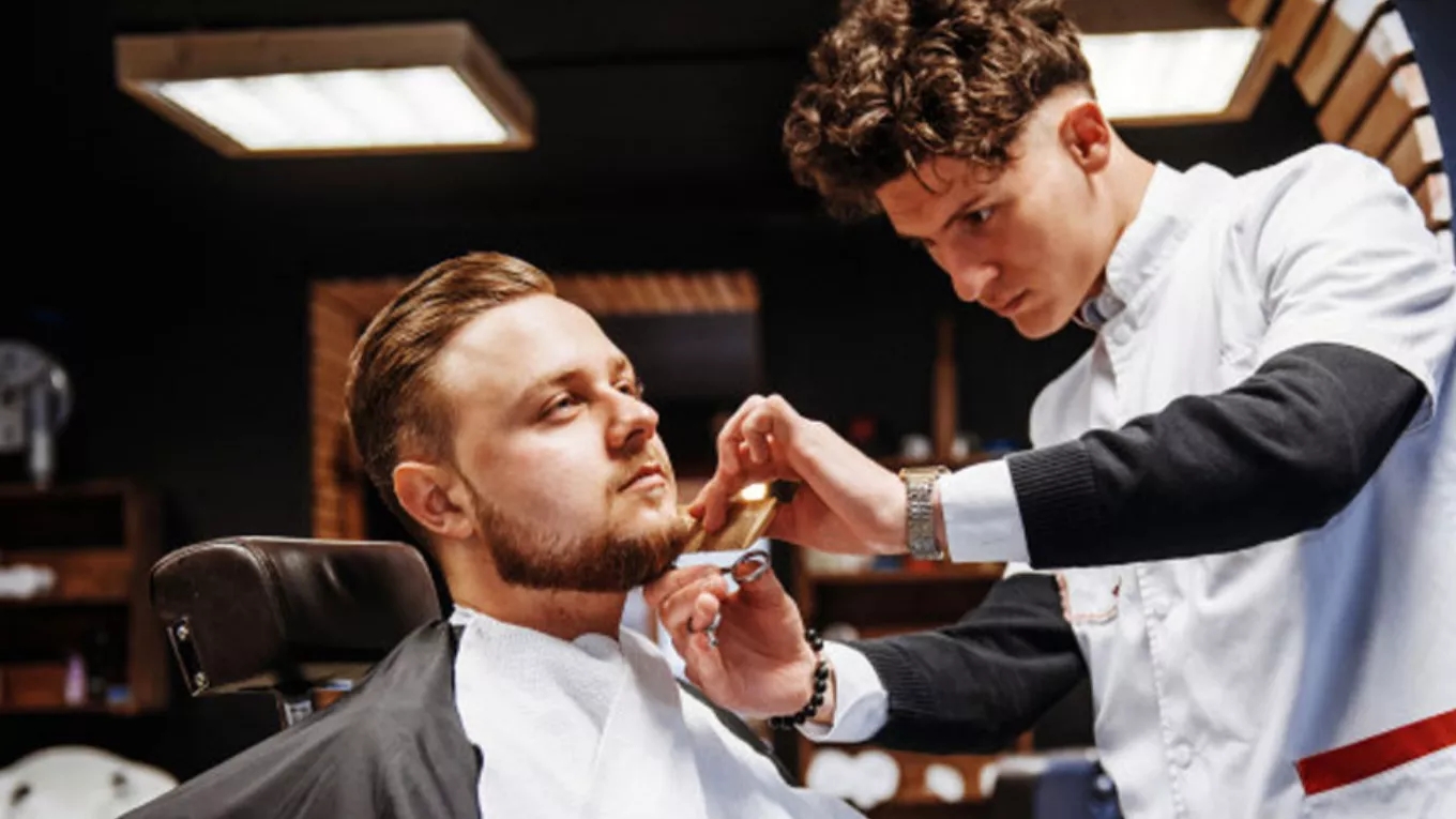 Complete knowledge of men's skin cleansing