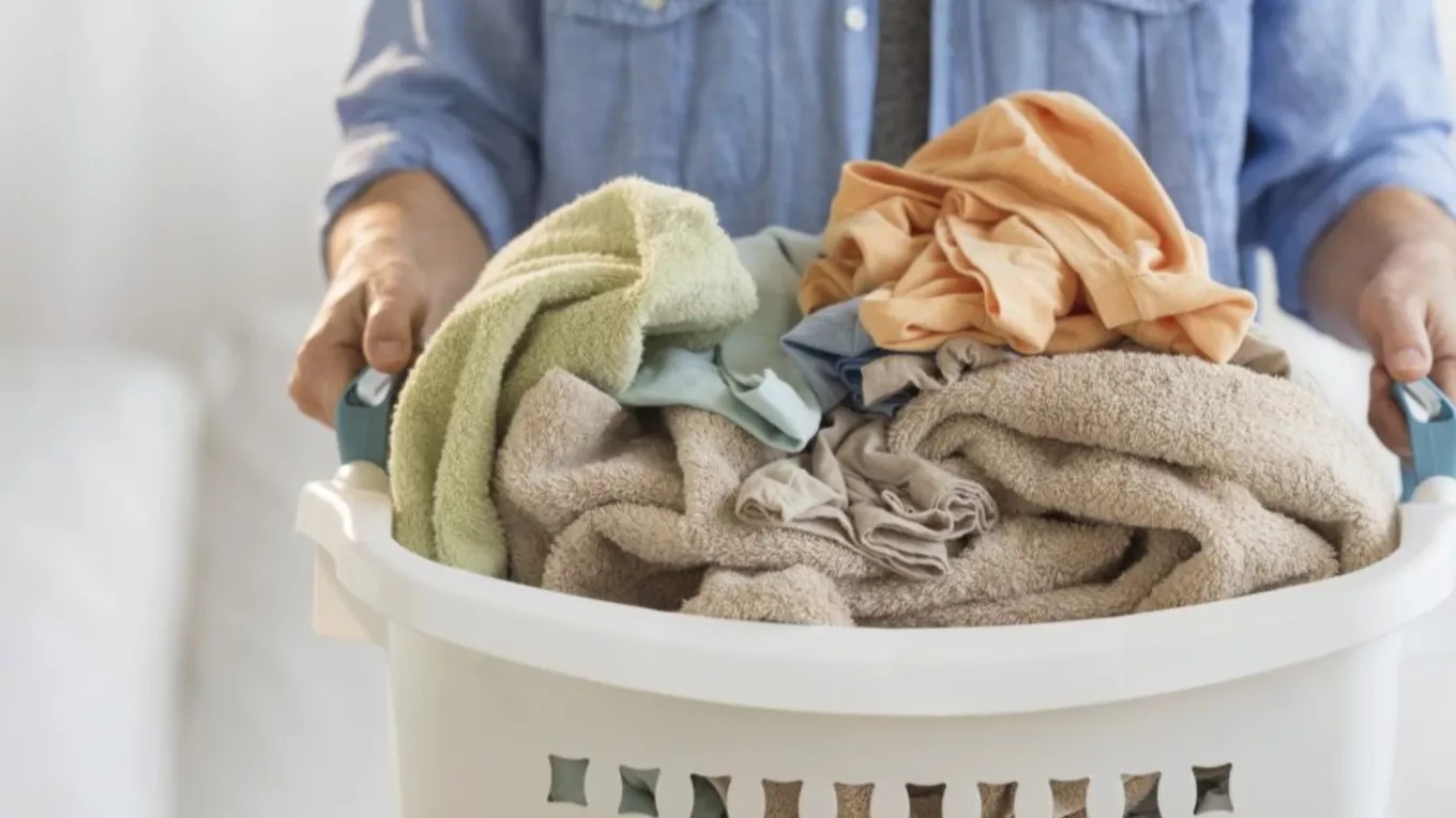 Washing the bedclothes by hand or with a washing machine is the problem!