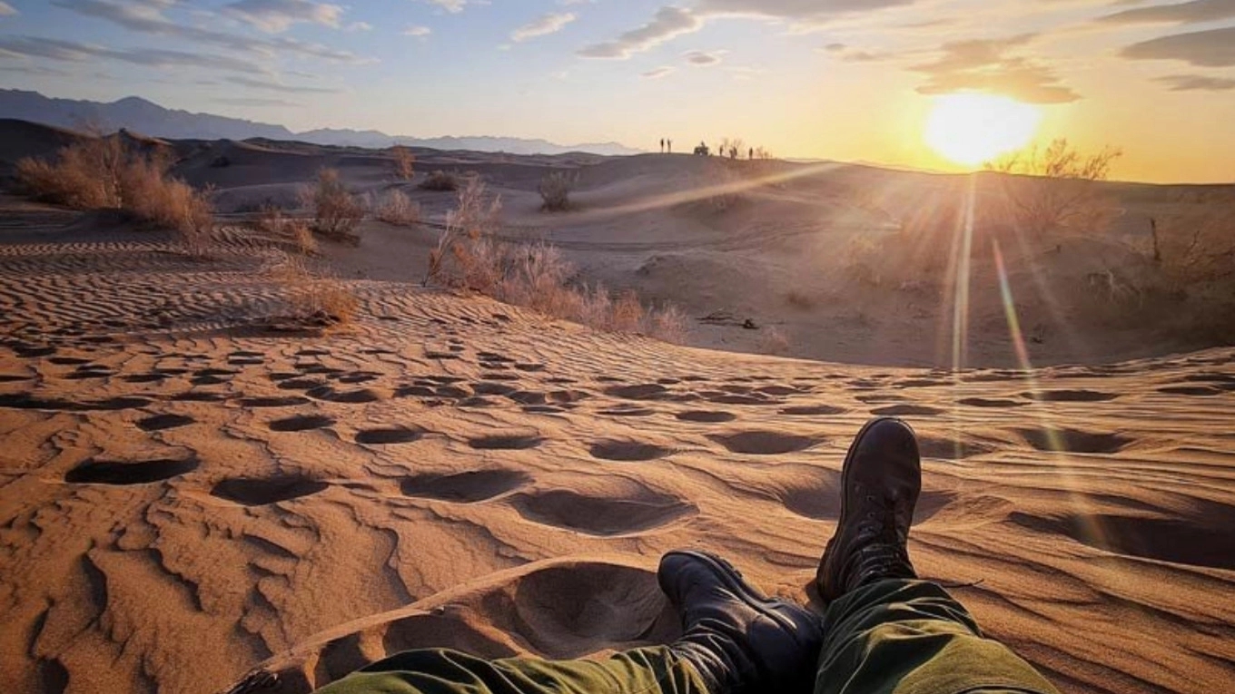 با این توصیه ها، حرفه ای کویر نوردی کنید!